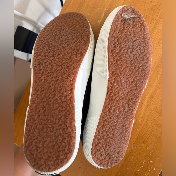 Superga Women’s shoes. Size 9.5 - Picture 3 of 3
